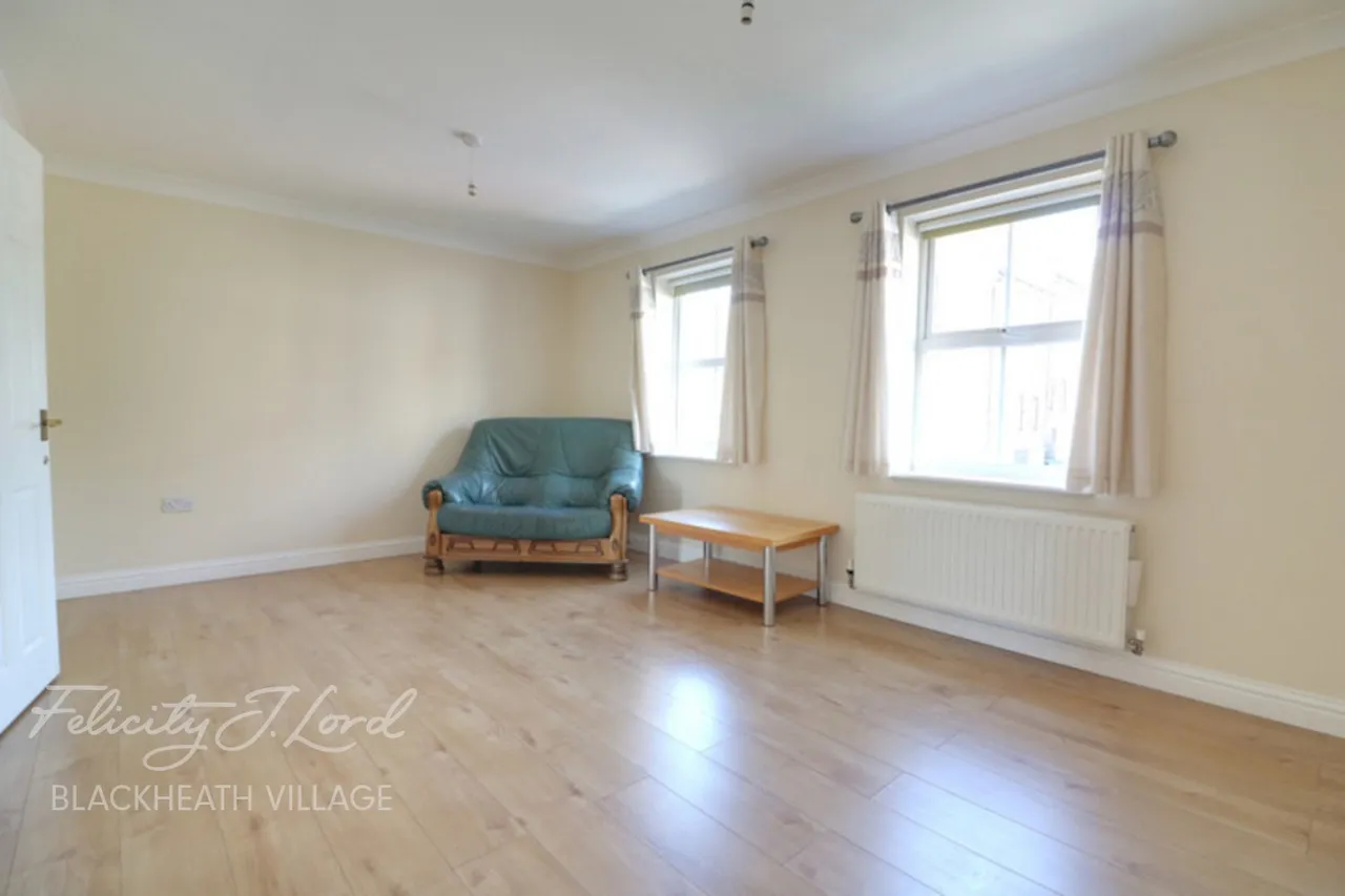 Barlow Drive, London, SE18, photo 9