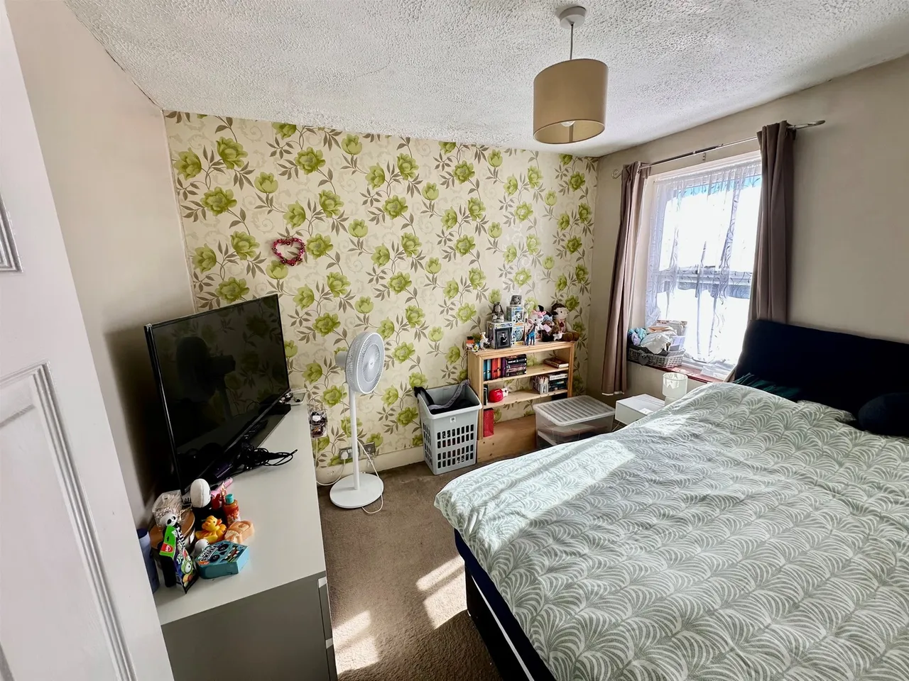 Heath Road, Romford, RM6, photo 7