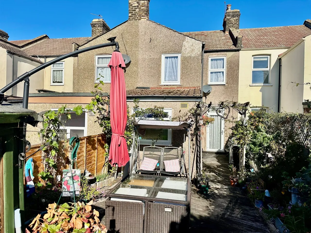 Heath Road, Romford, RM6, photo 11