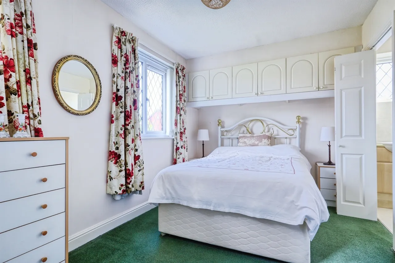 Kirkfield Drive, Leeds, photo 8