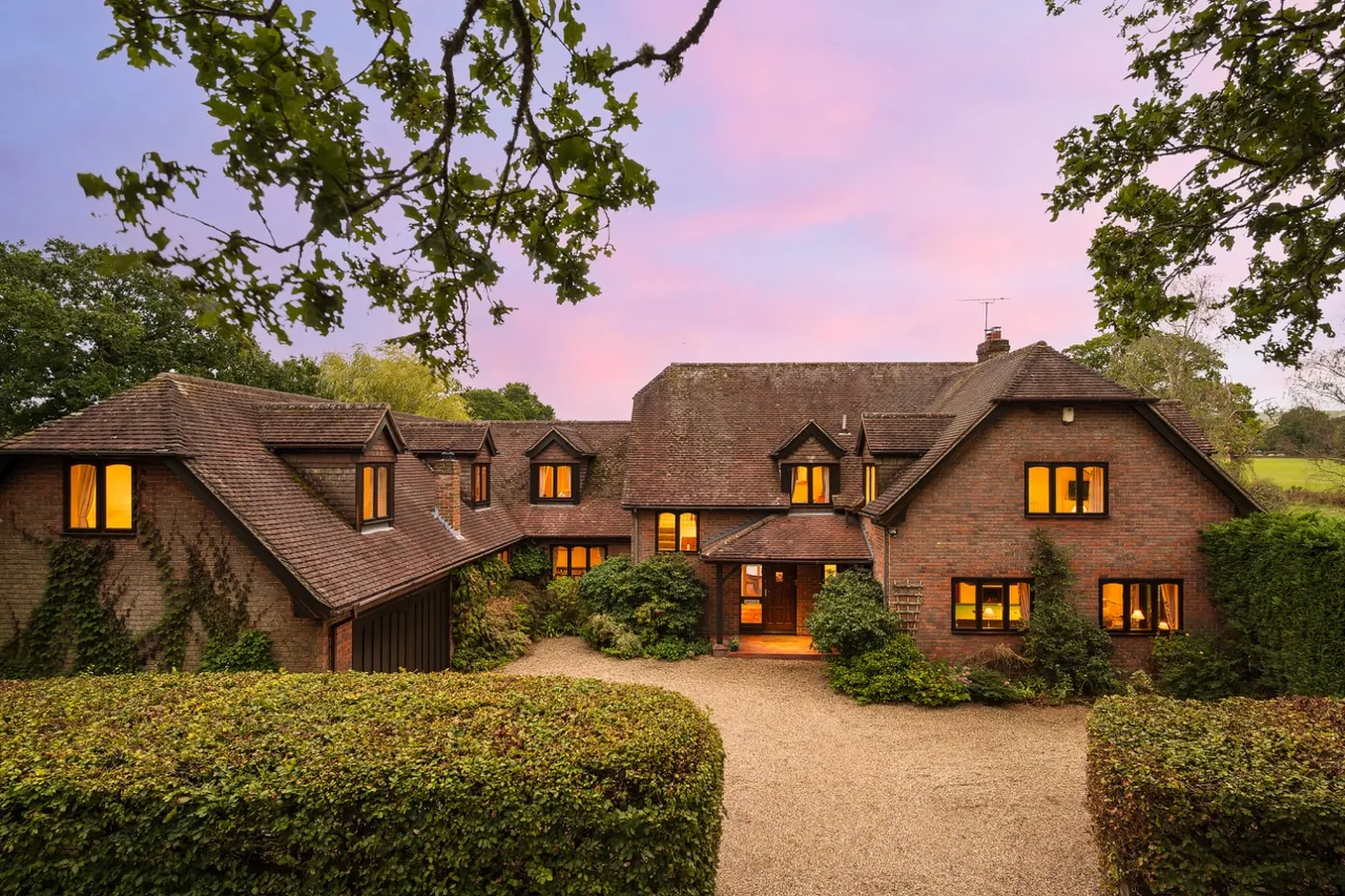 8 bed house for sale, Inkpen, Newbury, RG17