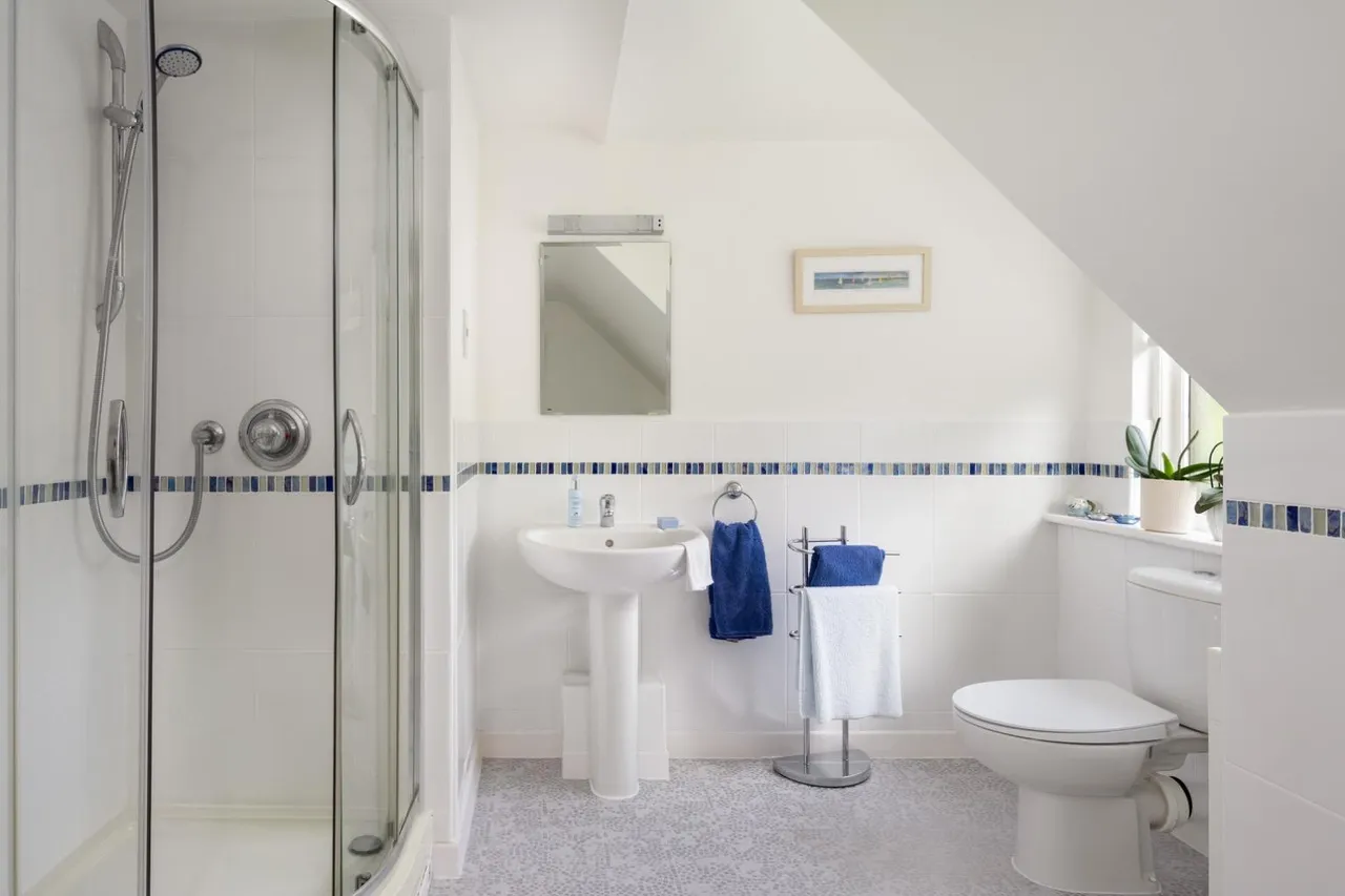 Inkpen, Newbury, RG17, photo 21