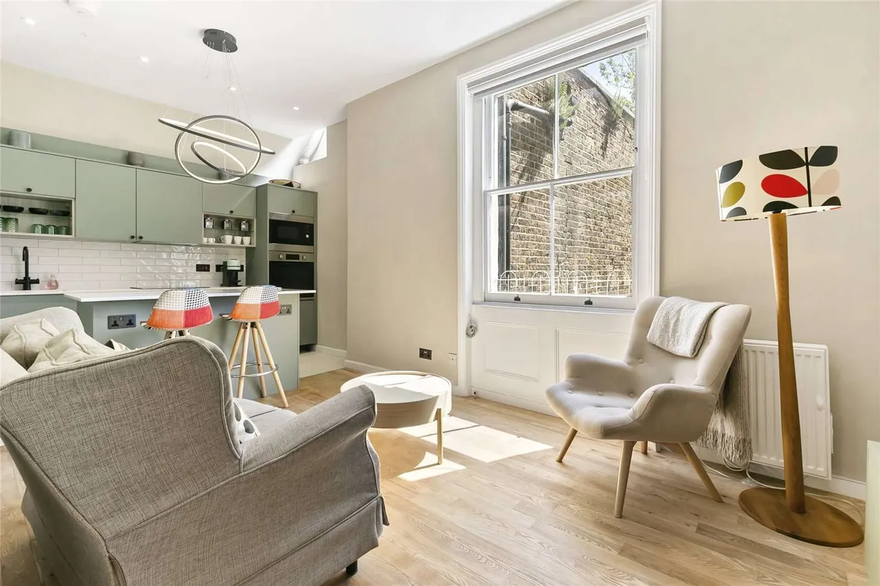 Ladbroke Square, London, W11 3NA, photo 2