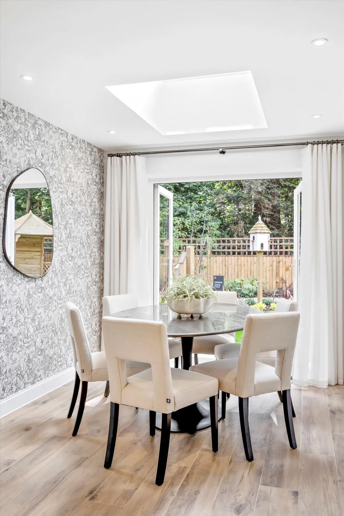 Brooklands Grove, Weybridge, KT13, photo 7