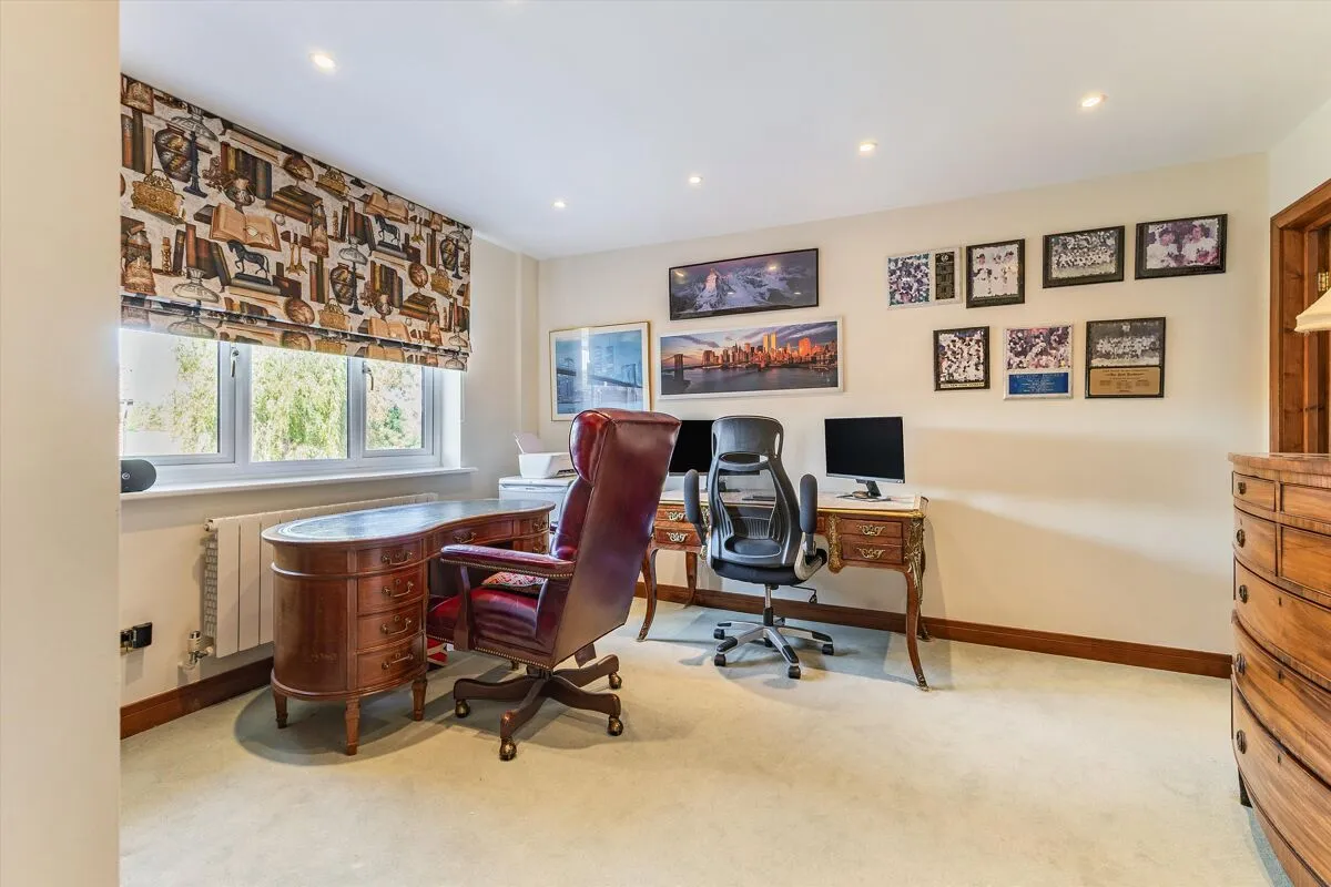 Anners Close, Egham, TW20, photo 11
