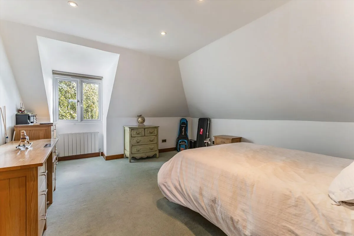 Anners Close, Egham, TW20, photo 13