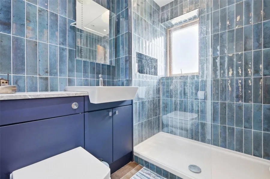 with 4 bedrooms in Newhall, Harlow, CM17, photo 9