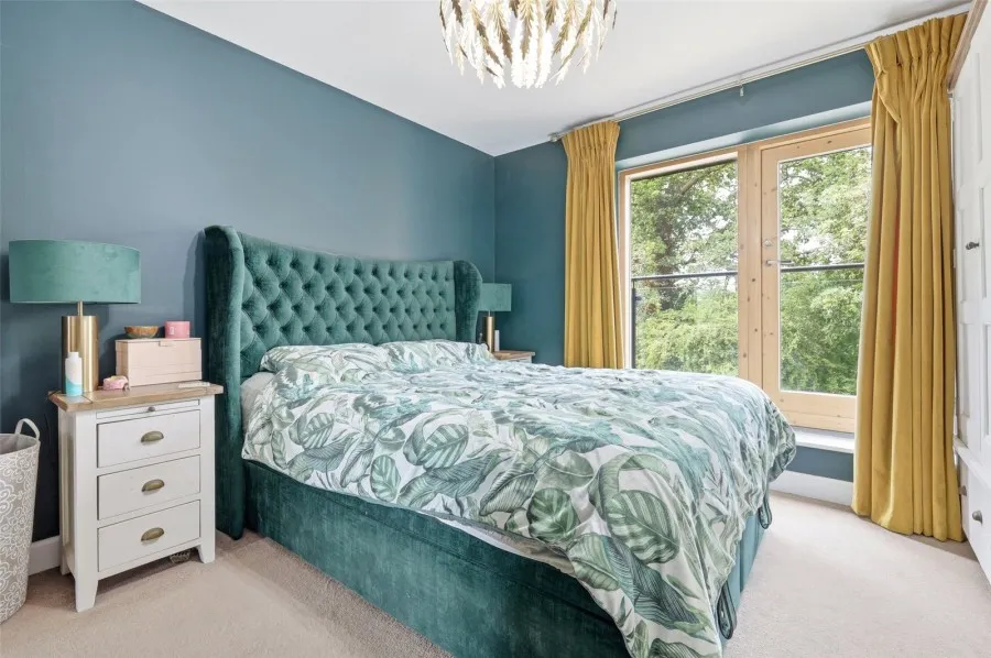 with 4 bedrooms in Newhall, Harlow, CM17, photo 19