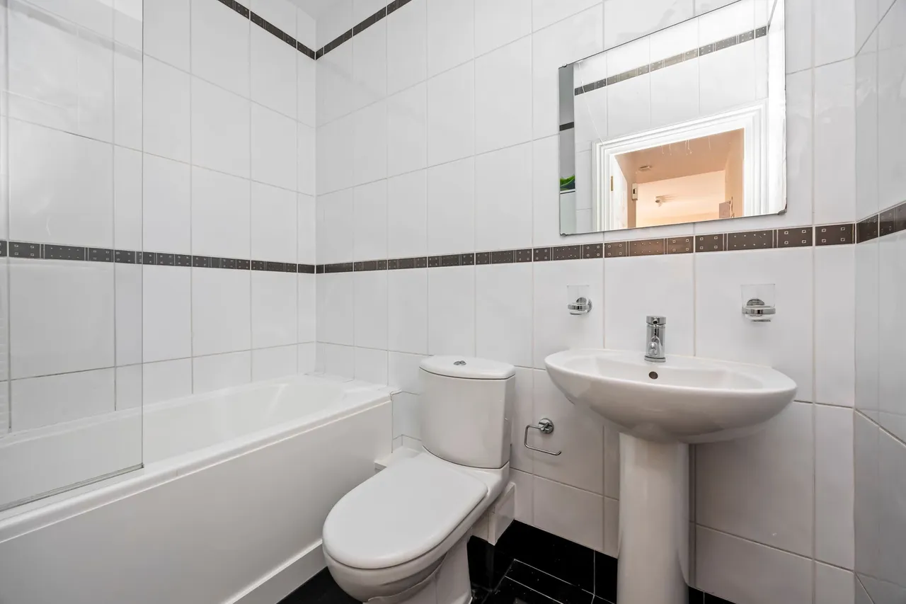 Southdowns Park, Haywards Heath, RH16, photo 13
