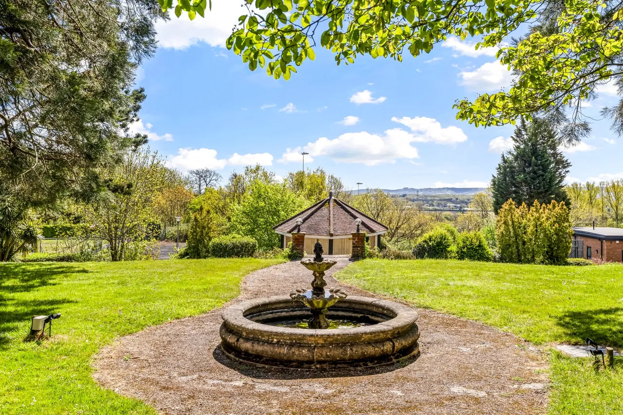 Southdowns Park, Haywards Heath, RH16, photo 22