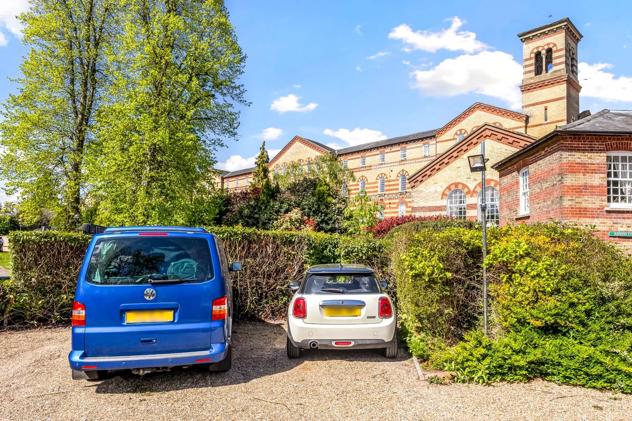 Southdowns Park, Haywards Heath, RH16, photo 23