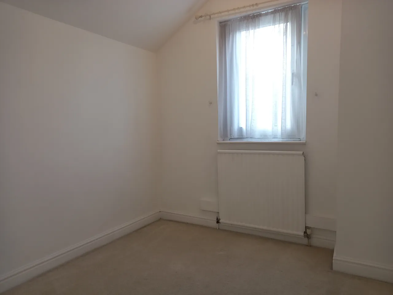 Lawrence Street, Newark, NG24, photo 15