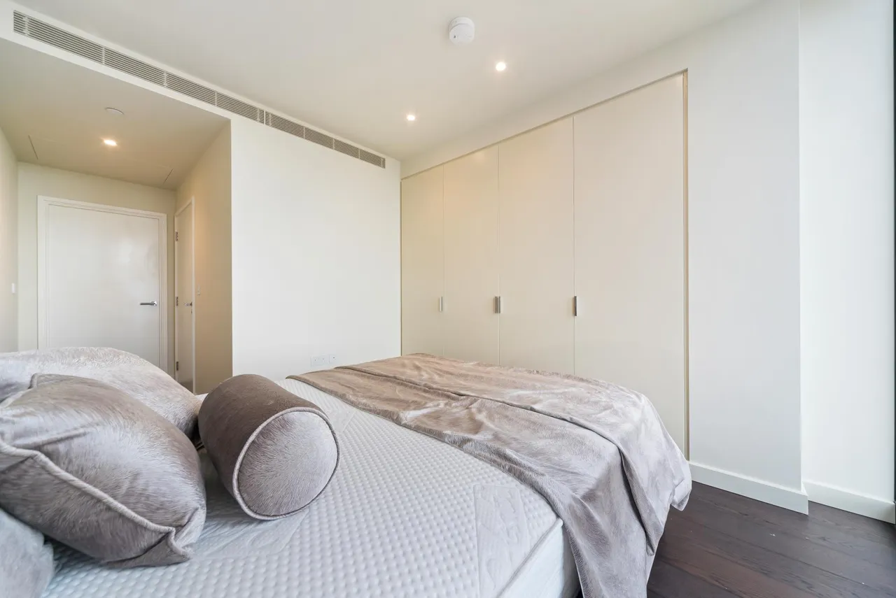 Damac Tower, Bondway, SW8, photo 8