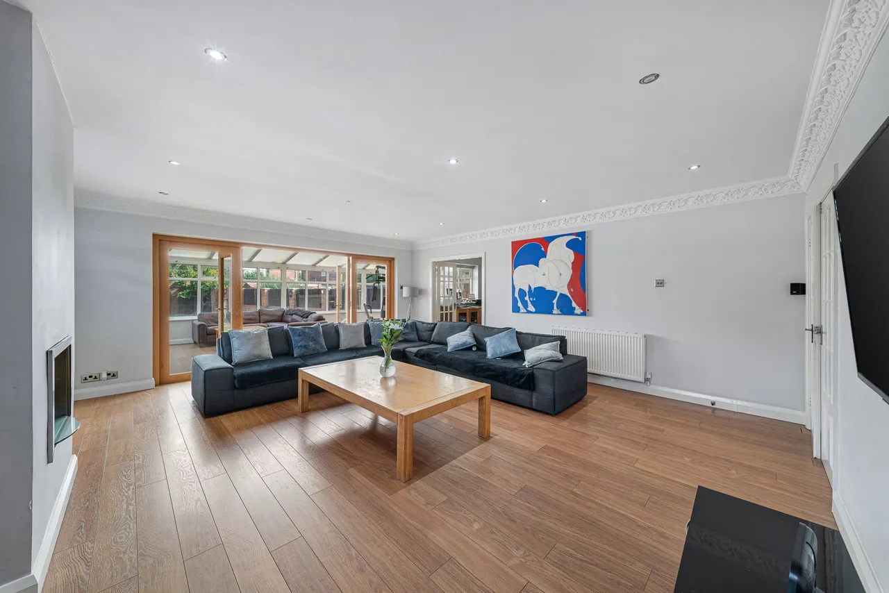Cronton Road, Widnes, WA8, photo 5