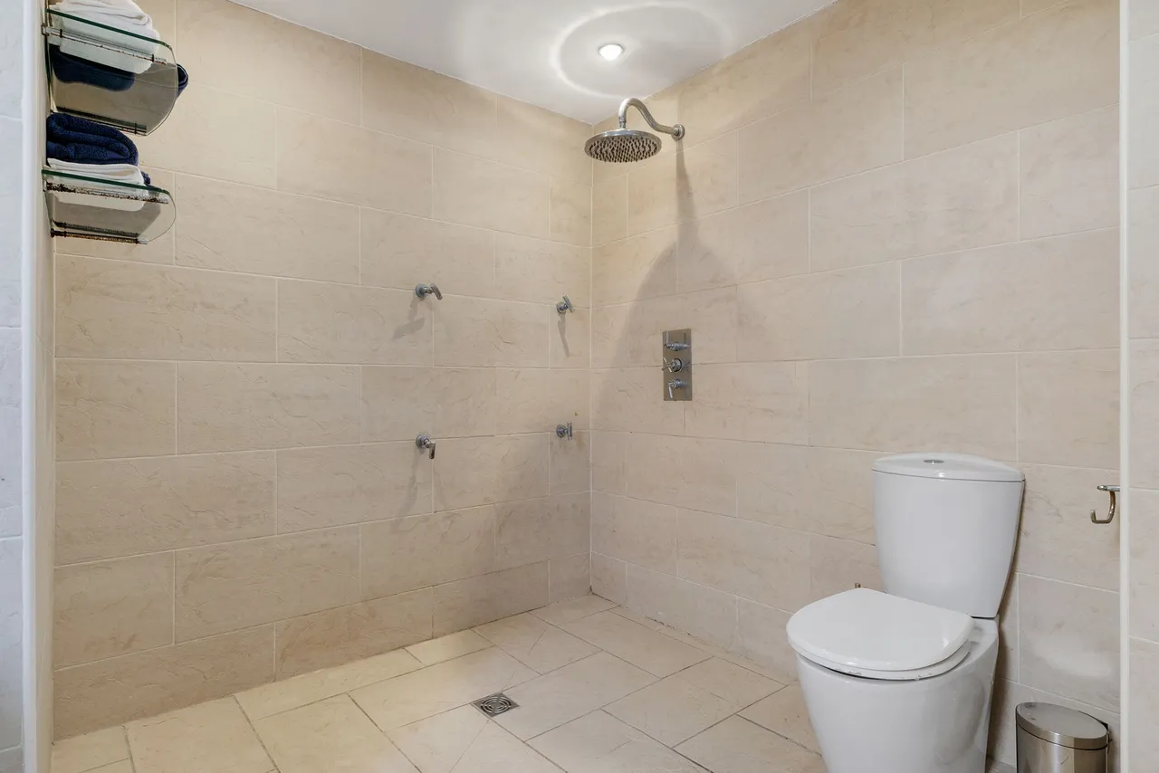 Cronton Road, Widnes, WA8, photo 26