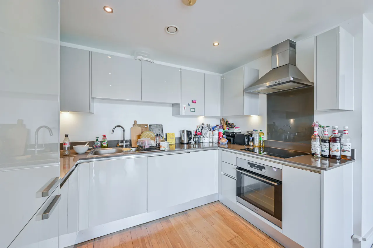 207 The Crescent, 2 Seager Place, London, photo 9