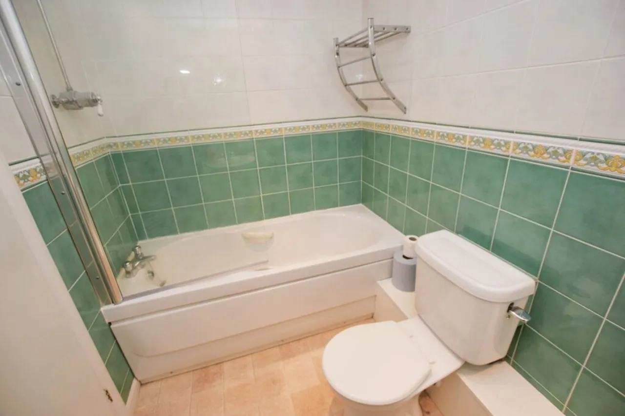 Rosebank Crescent, photo 6