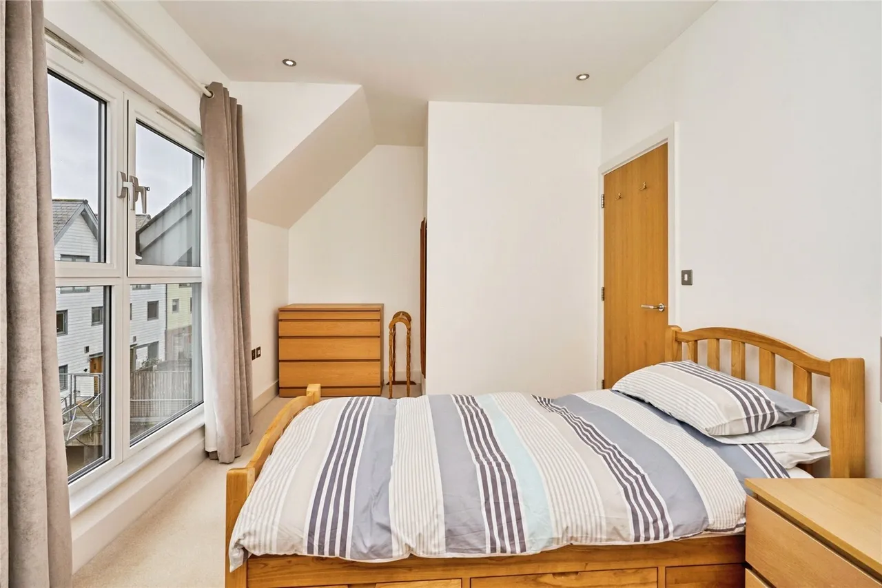 Heron Square, Newport, PO30, photo 14