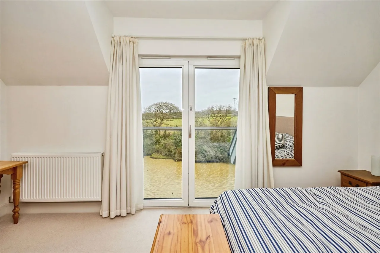 Heron Square, Newport, PO30, photo 11
