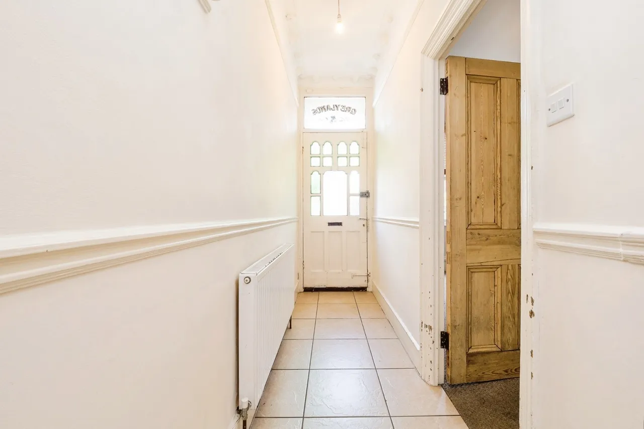 Cromer Road, London, E10, photo 6