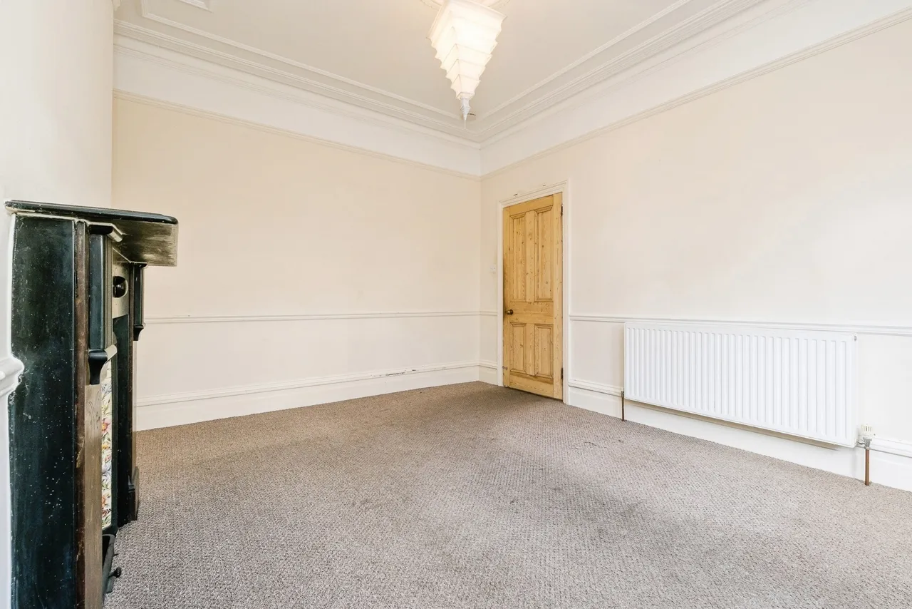 Cromer Road, London, E10, photo 5