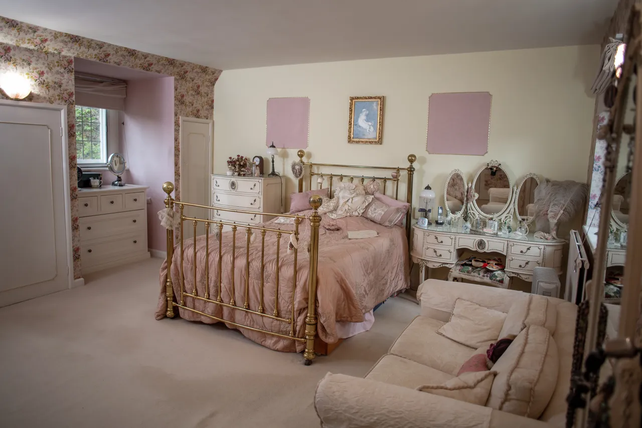 Collinswood Road, Farnham Common, SL2, photo 5