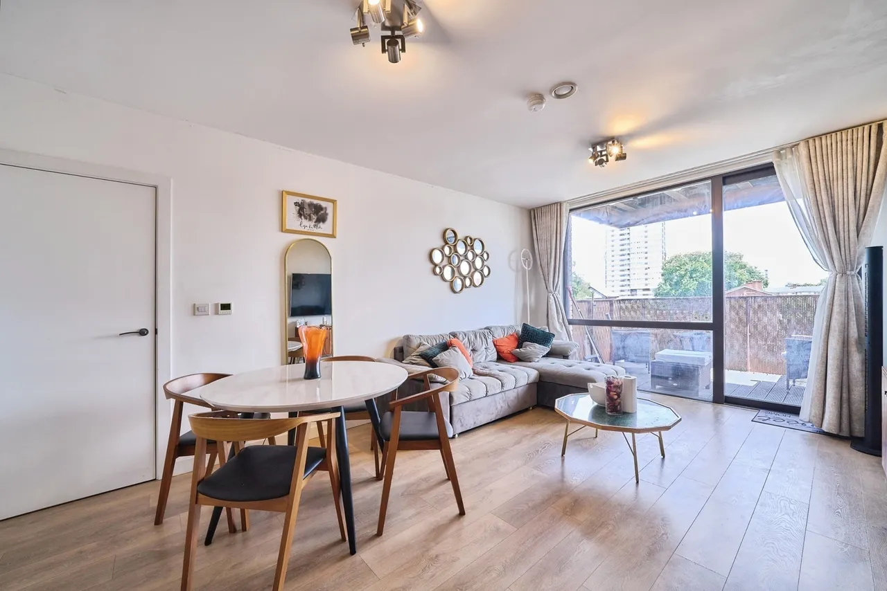 Carriage House, Leyton Road, London, E15, photo 7