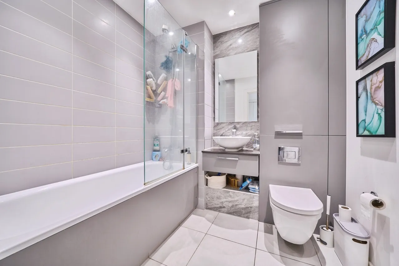 Carriage House, Leyton Road, London, E15, photo 12