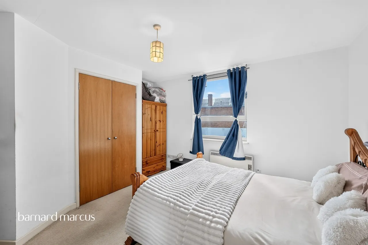 New Park Road, London, SW2, photo 7