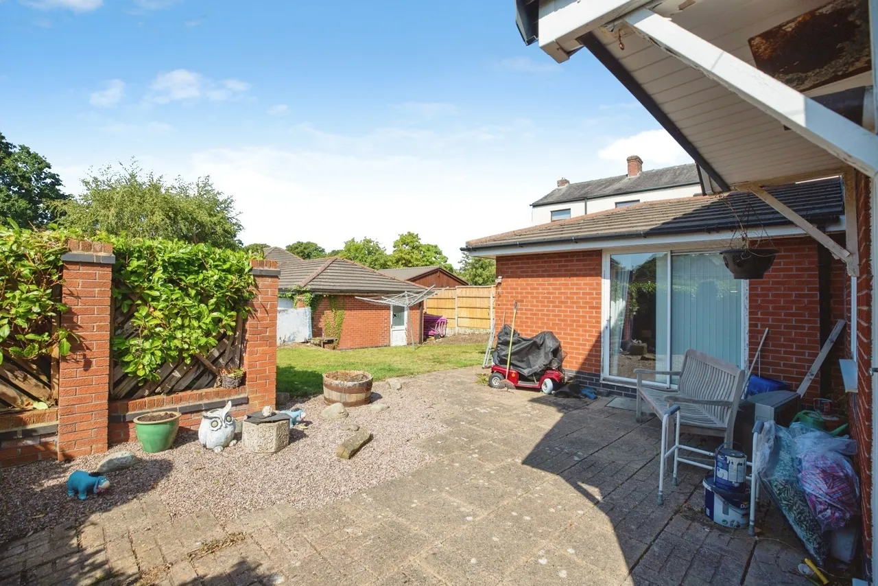 Crofters Green, Euxton, Chorley, Lancashire, PR7, photo 17
