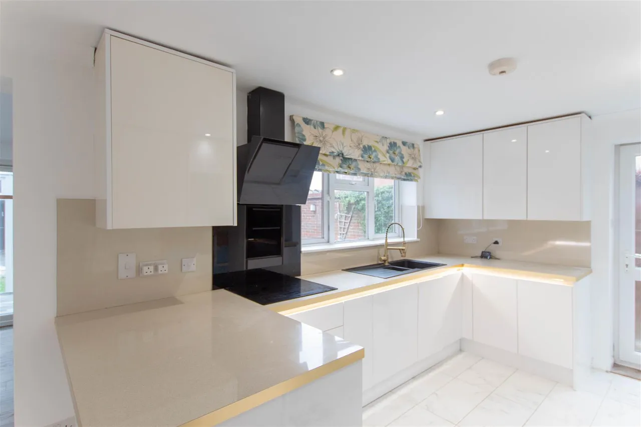Lophams Close, Haverhill, CB9, photo 3