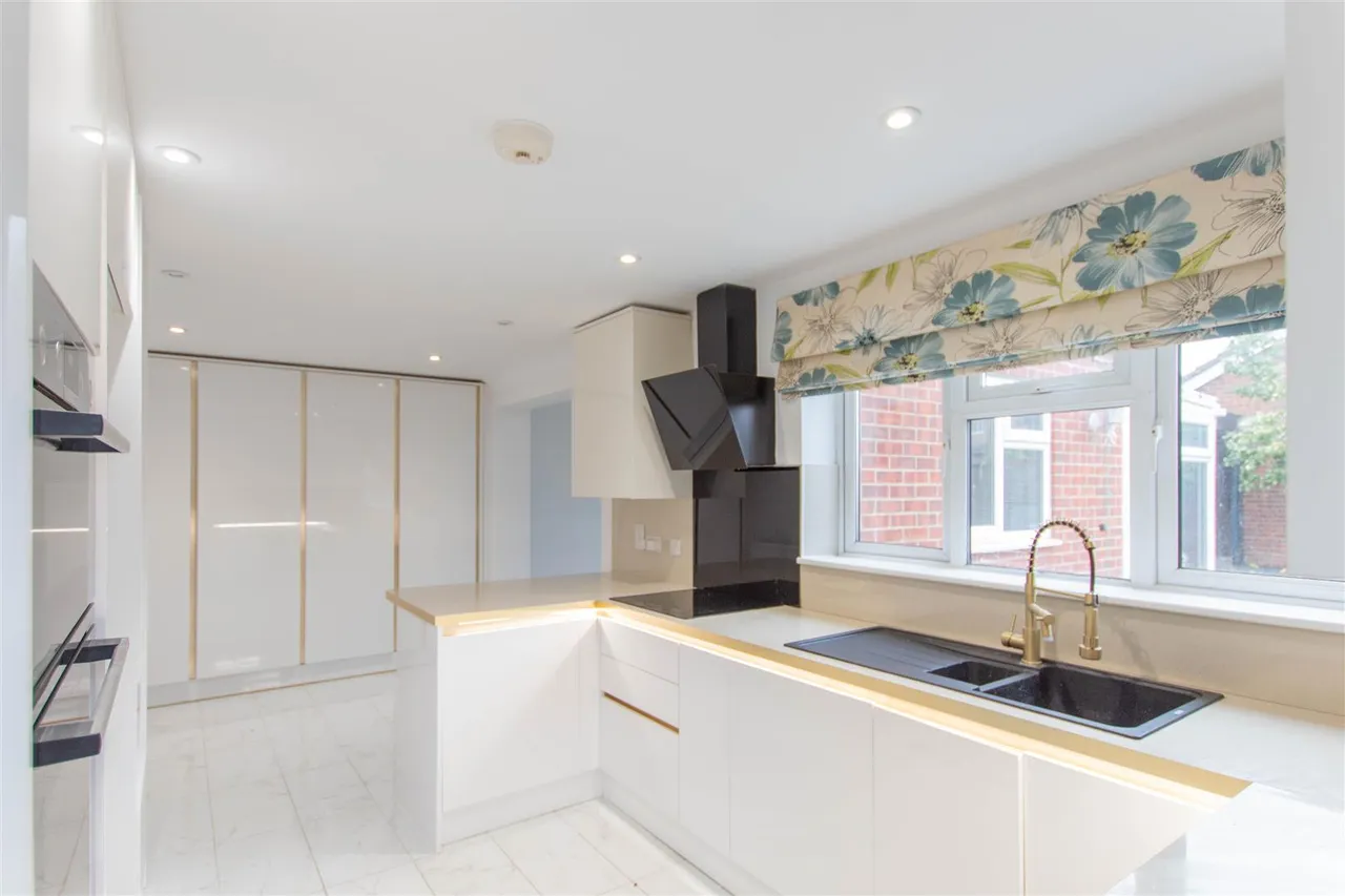 Lophams Close, Haverhill, CB9, photo 2