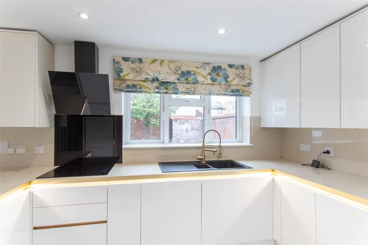 Lophams Close, Haverhill, CB9, photo 4