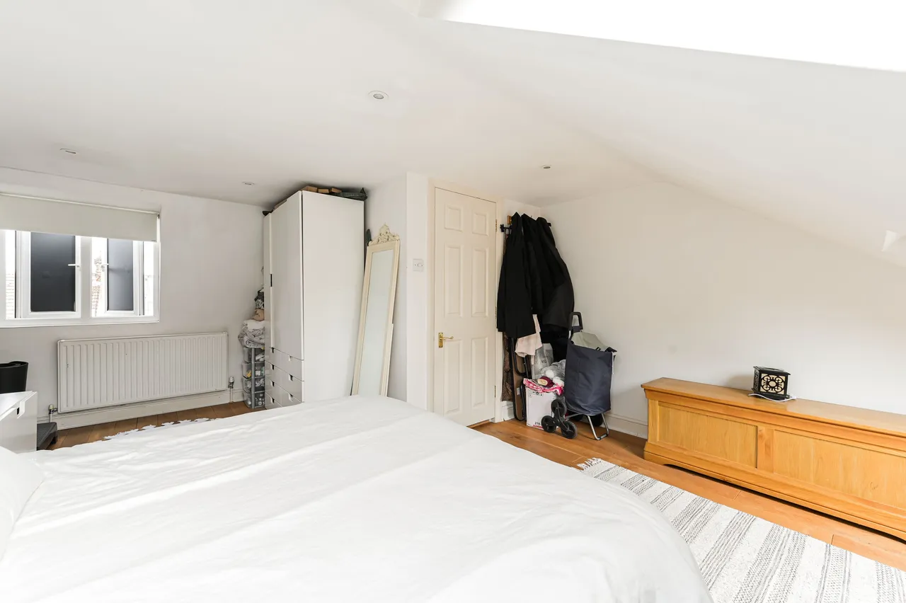 London, SW11, photo 7