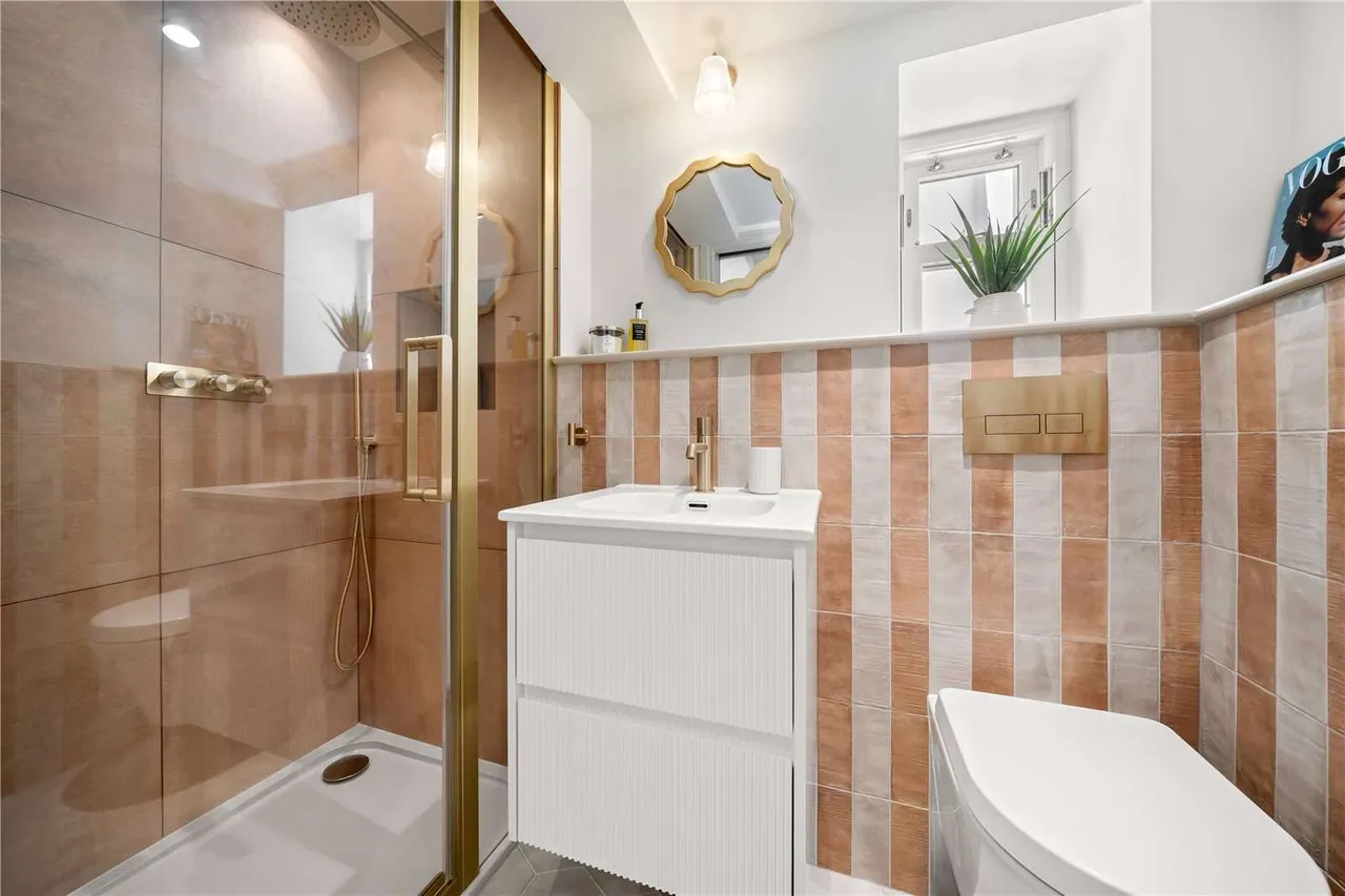 Battersea Park Road, London, SW11 4LW, photo 9