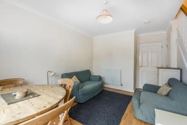Lynn Close, Marston, OX3, photo 4