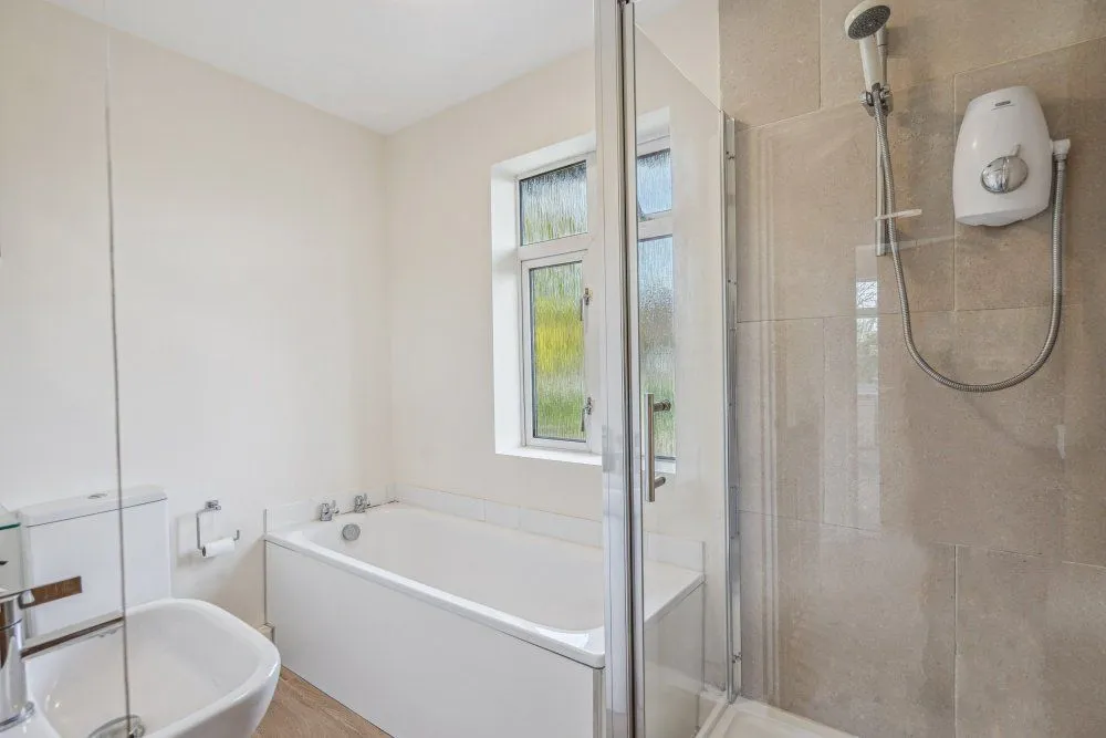Gaviots Way, Gerrards Cross, Buckinghamshire, SL9 7DX, photo 8