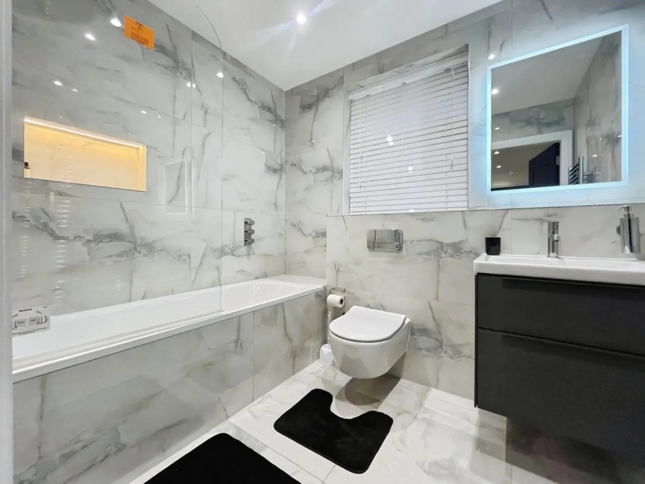 Uxbridge Road, Hanwell, photo 6