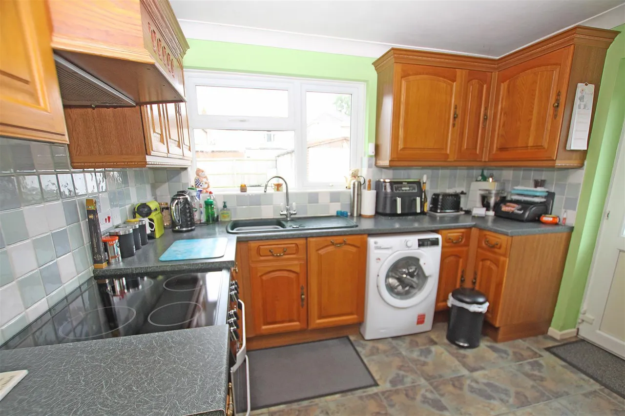 Priory View Place, Bournemouth, photo 4