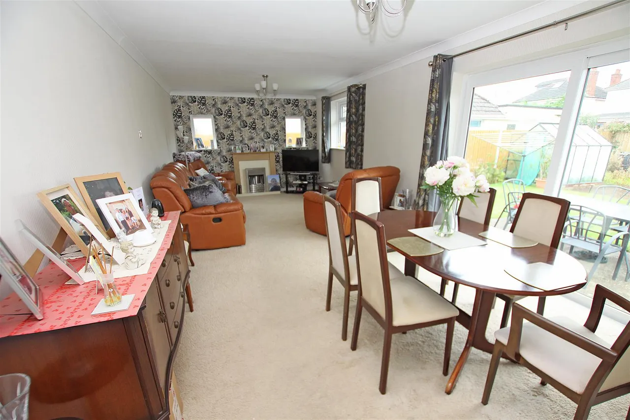 Priory View Place, Bournemouth, photo 2