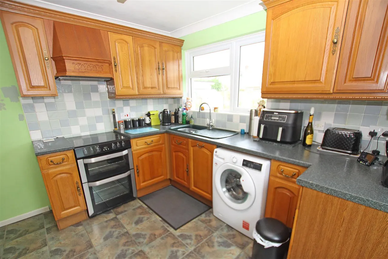 Priory View Place, Bournemouth, photo 5