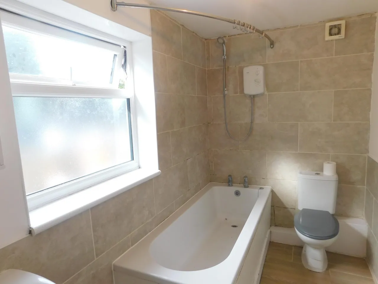 James Street, Sheerness, ME12, photo 8