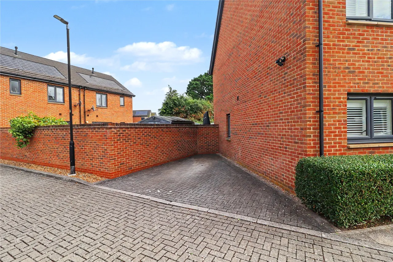Reed Street, Woking, GU22, photo 14