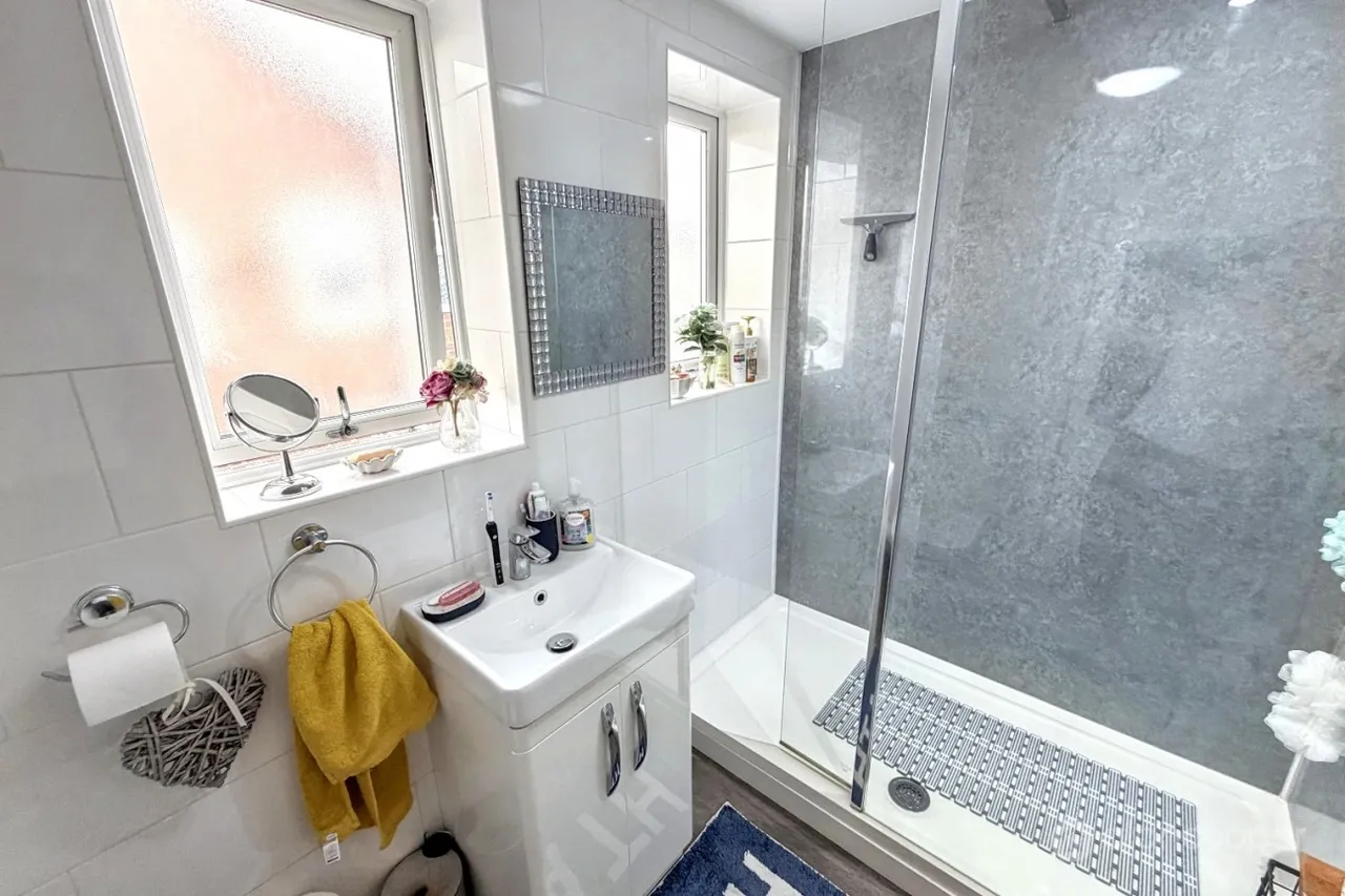 Cheviot Close, Church Farm, CV10, photo 9