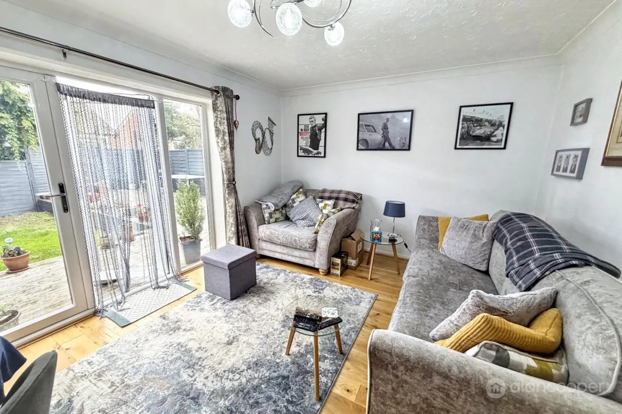 Cheviot Close, Church Farm, CV10, photo 3