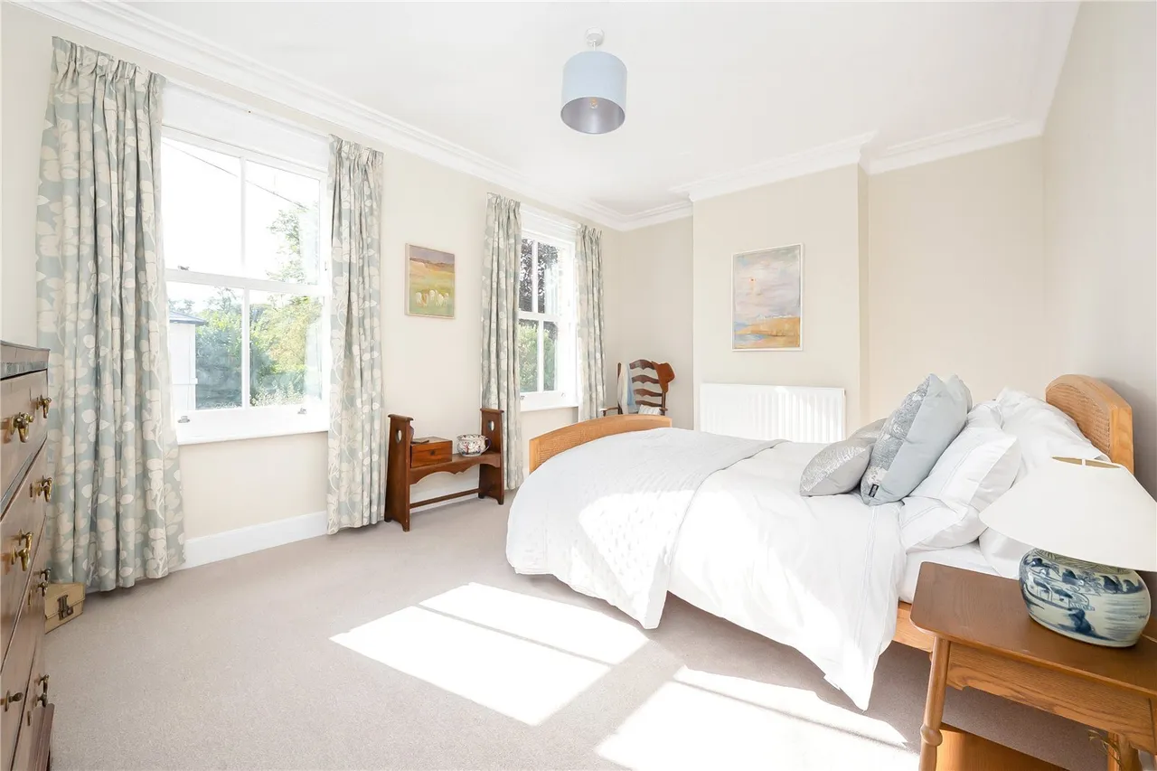 Gothic Road, Twickenham, TW2, photo 10