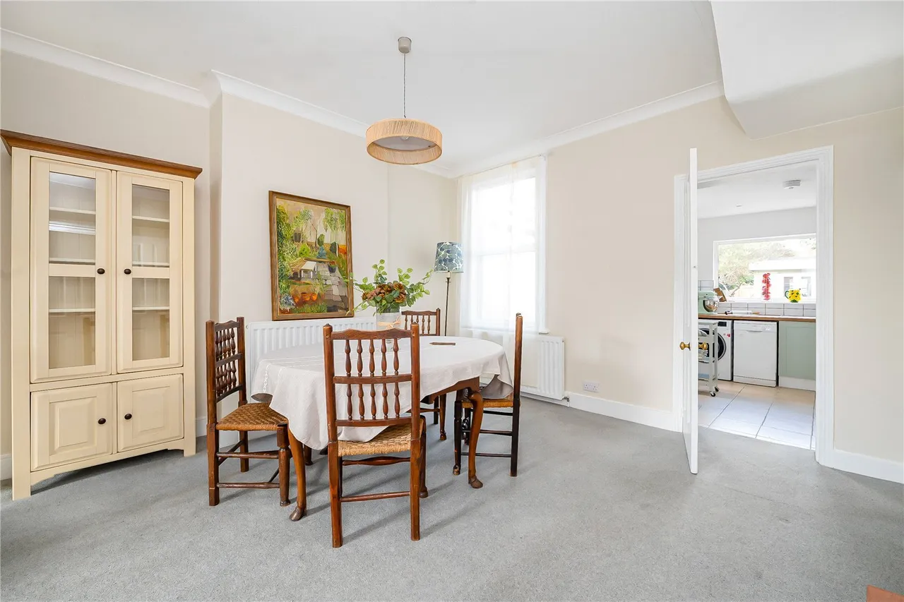 Gothic Road, Twickenham, TW2, photo 5
