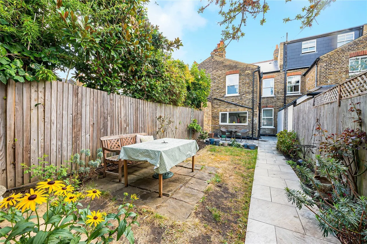 Gothic Road, Twickenham, TW2, photo 14