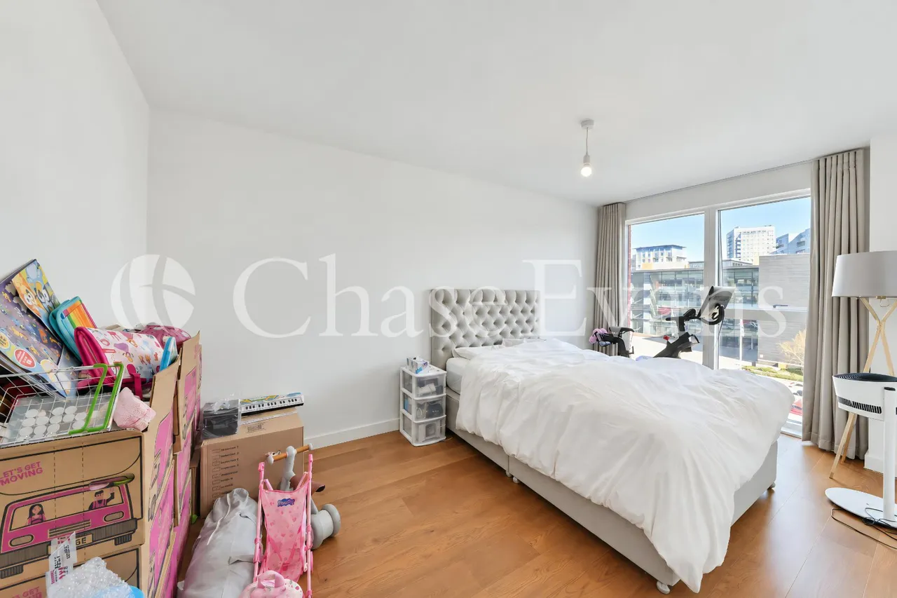 Colindale Gardens, Colindale, NW9, photo 6