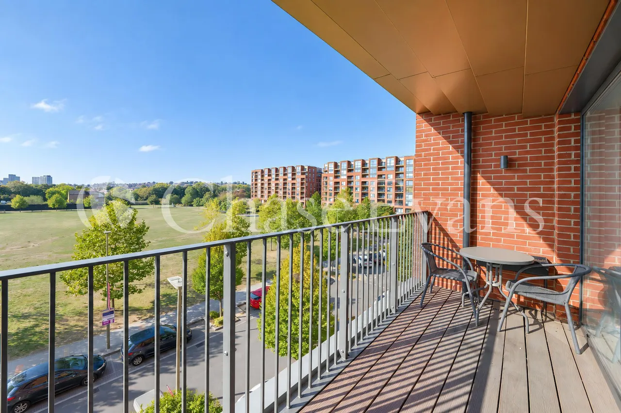 Colindale Gardens, Colindale, NW9, photo 12